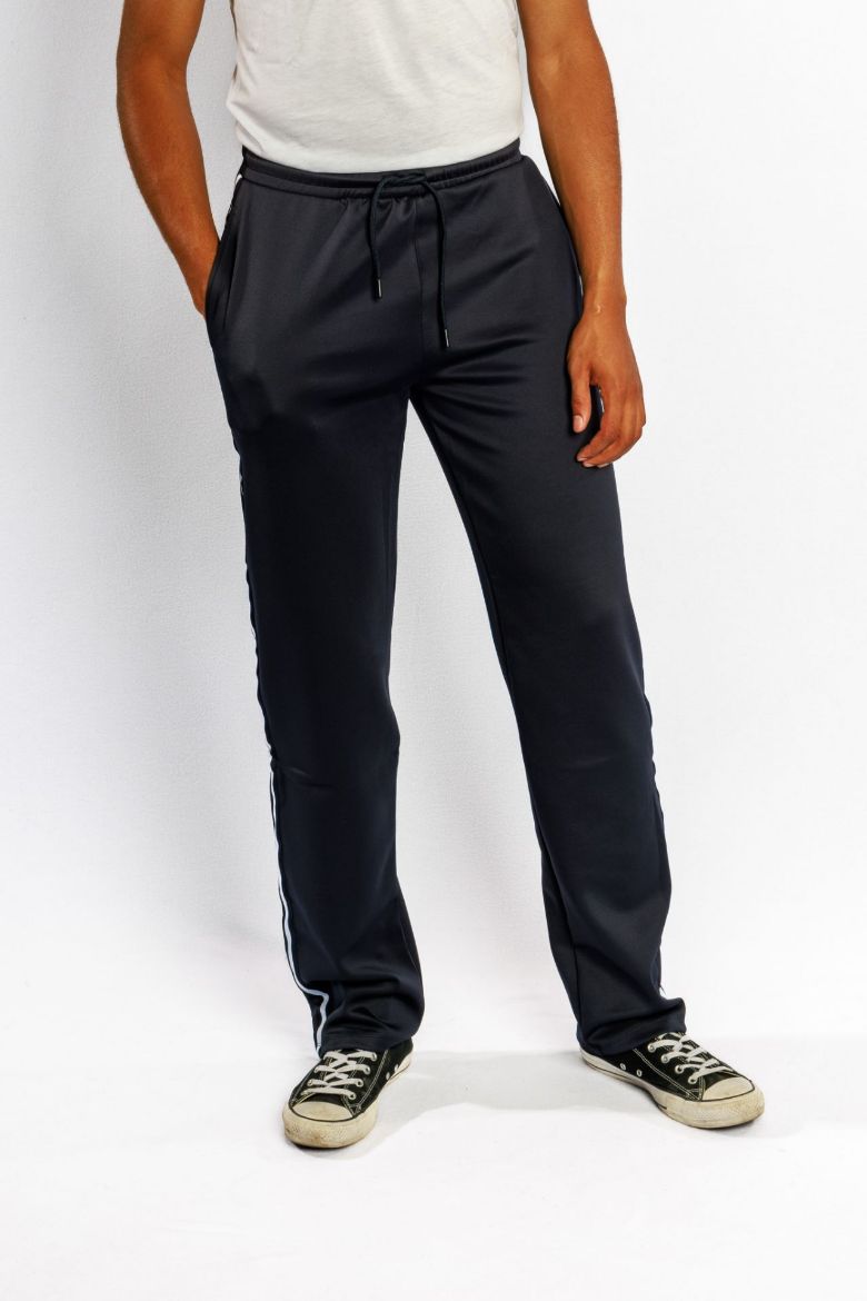 I LOVE TALL - fashion for tall people. Extra-long sweatpants for tall men -  available at I LOVE TALL